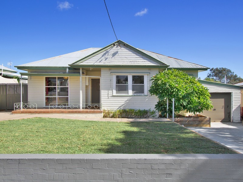 1A Parry Street, Tamworth NSW 2340