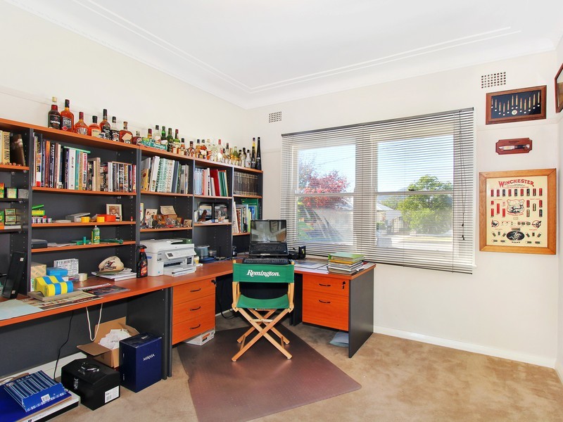 1A Parry Street, Tamworth NSW 2340