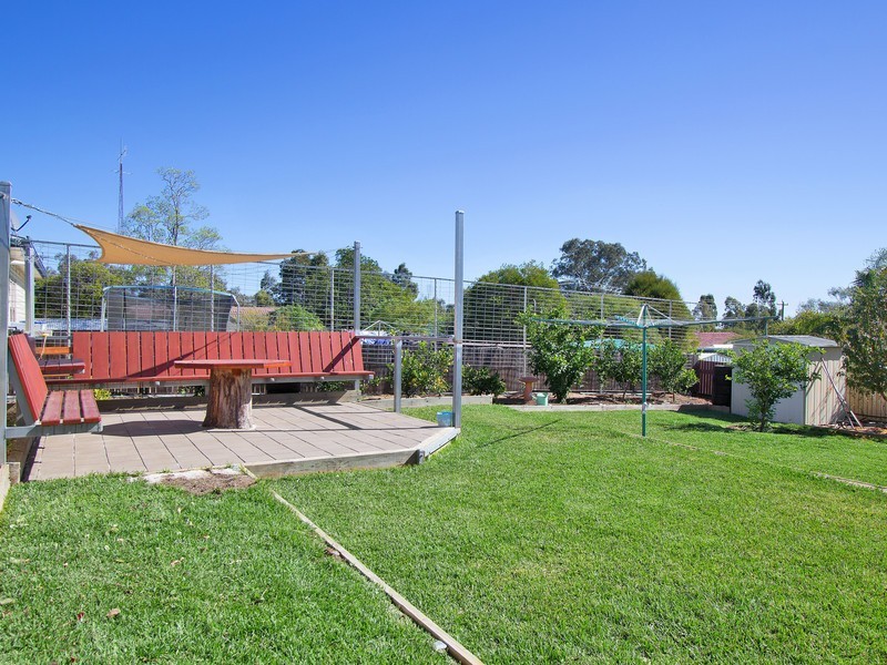 1A Parry Street, Tamworth NSW 2340