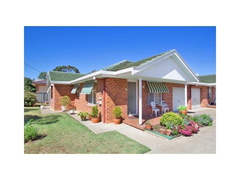 1/85A Denison Street, Tamworth NSW 2340