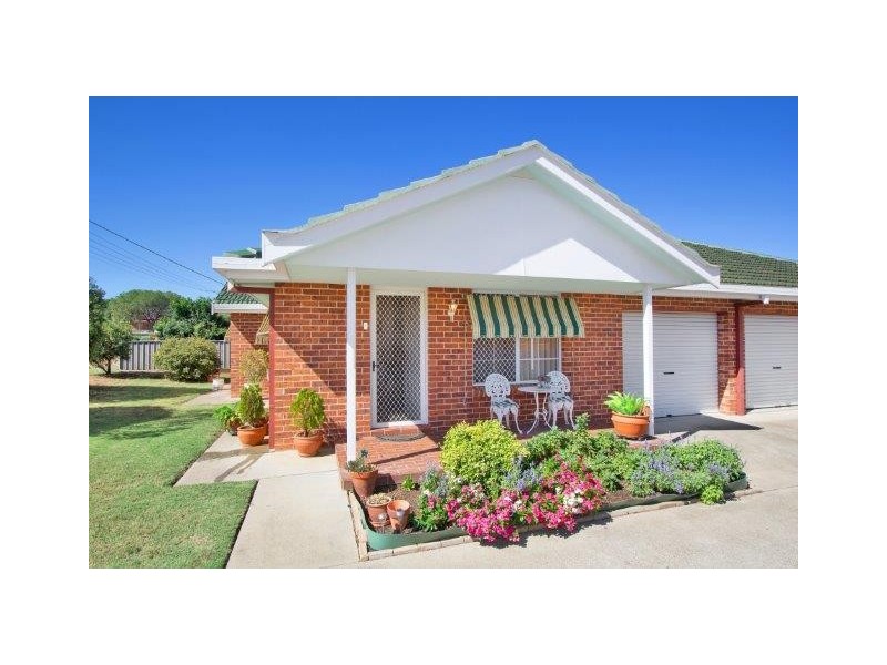 1/85A Denison Street, Tamworth NSW 2340