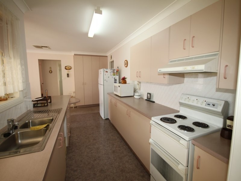 1/5 Gunn Place, Tamworth NSW 2340