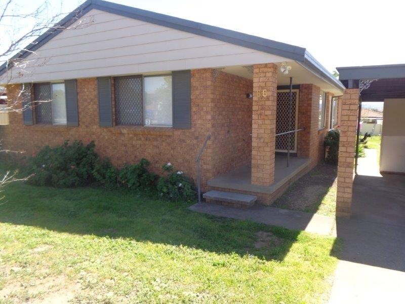 2/66 Petra Avenue, Tamworth NSW 2340