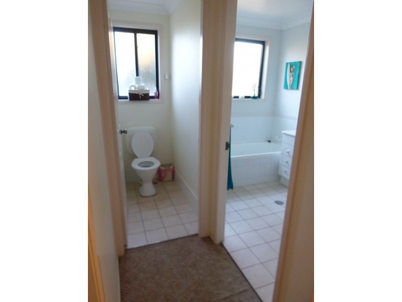 2/13 Karwin Street, Tamworth NSW 2340