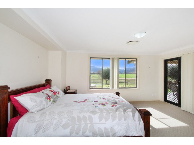 26 Warrah Drive, Calala NSW 2340