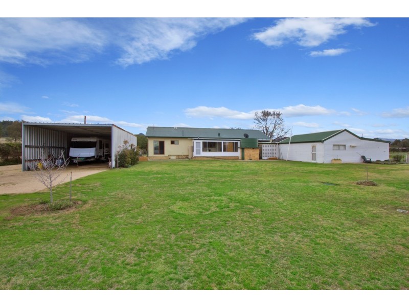 1882 New England Highway, Moonbi NSW 2353