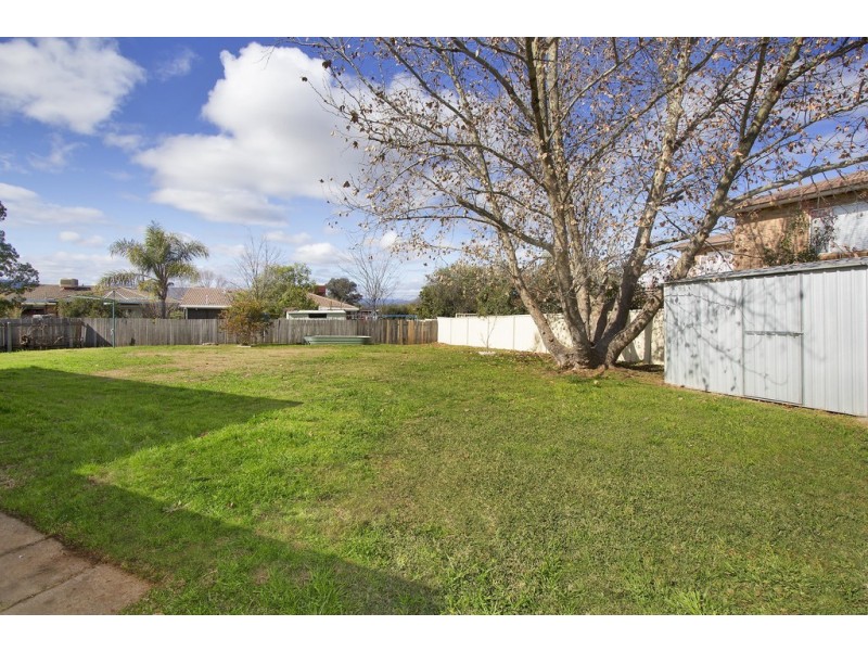 84 McRae Street, Tamworth NSW 2340