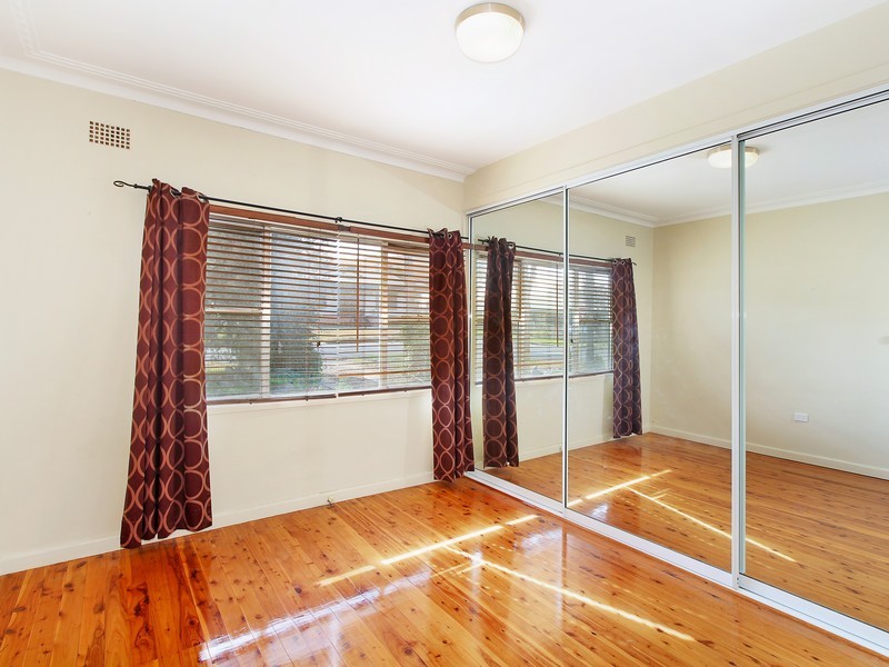 13 Johnston Street, Tamworth NSW 2340