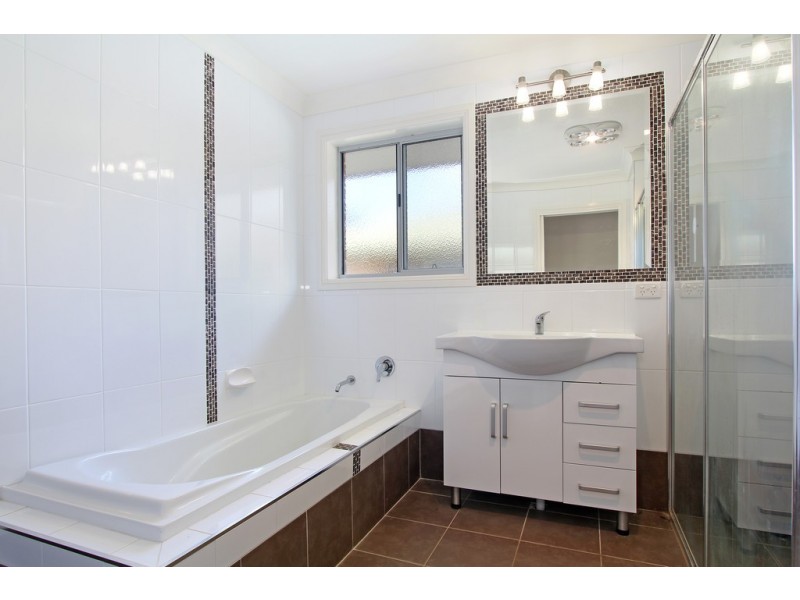 33 Campbell Road, Calala NSW 2340