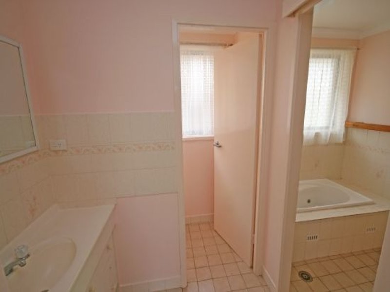 9 Kinarra Street, Tamworth NSW 2340