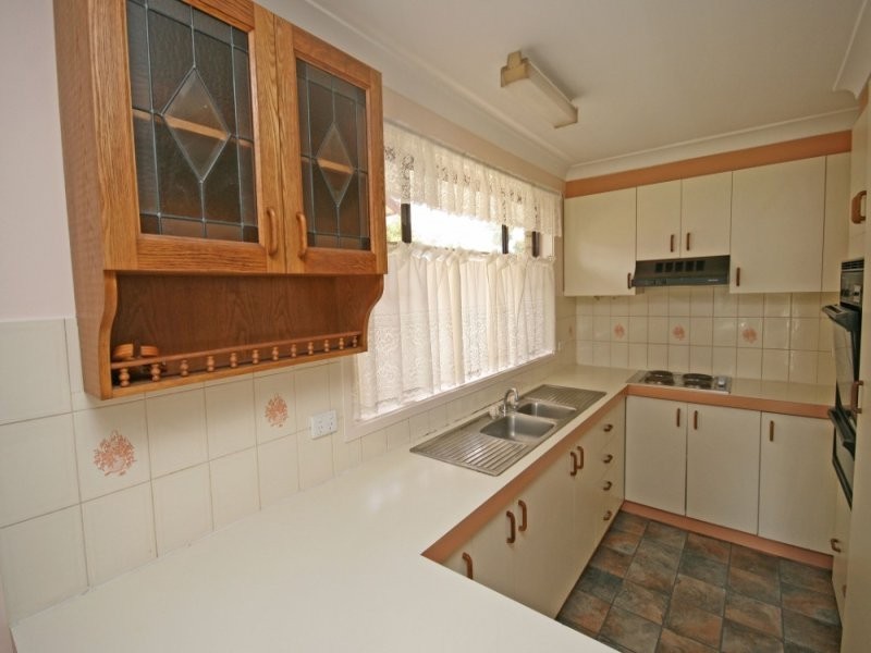 11 Kinarra Street, Tamworth NSW 2340