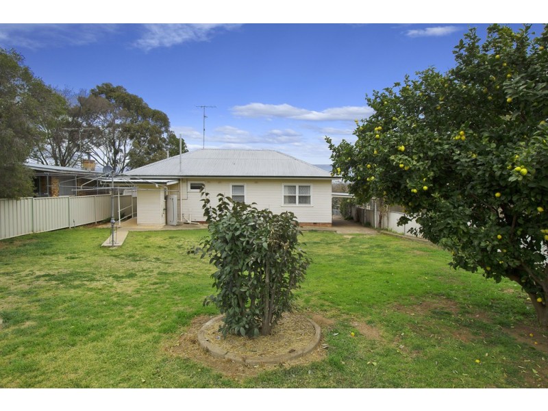 288 Armidale Road, Tamworth NSW 2340