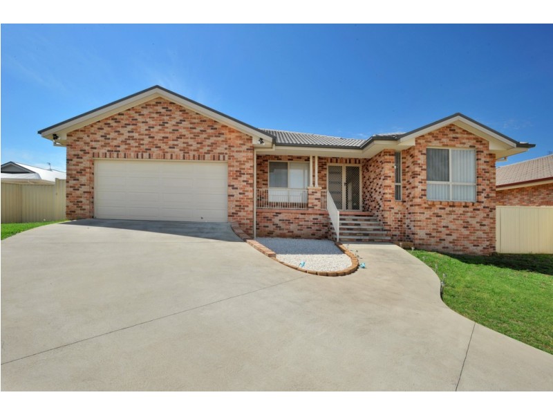 5 Warrabah Close, Tamworth NSW 2340