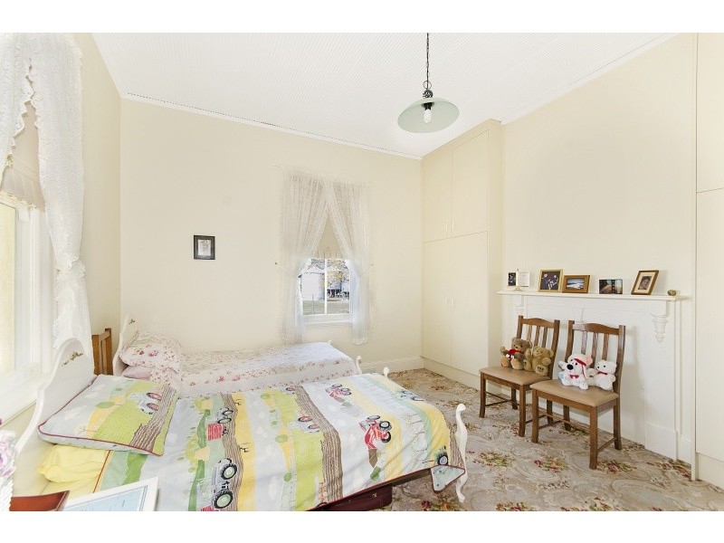 “Glenarvon” 190 Walters Lane, Gowrie NSW 2340