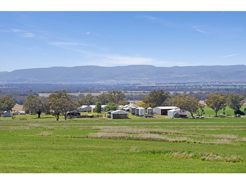 “Glenarvon” 190 Walters Lane, Gowrie NSW 2340
