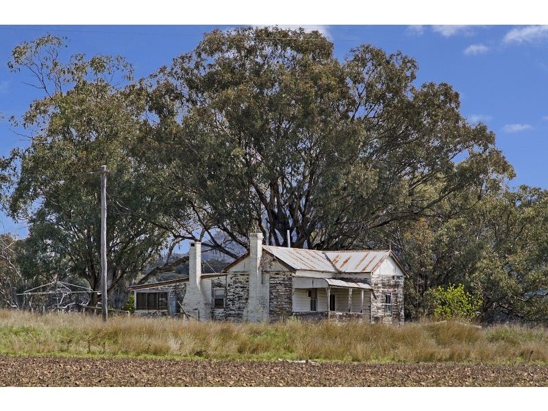 “Glenarvon” 190 Walters Lane, Gowrie NSW 2340