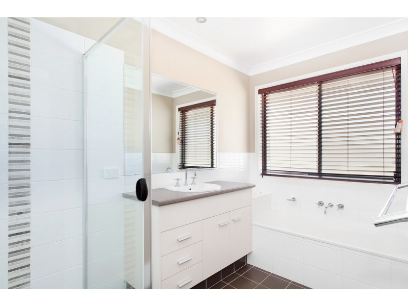 19 Penlee Road, Calala NSW 2340