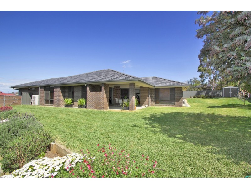 19 Penlee Road, Calala NSW 2340