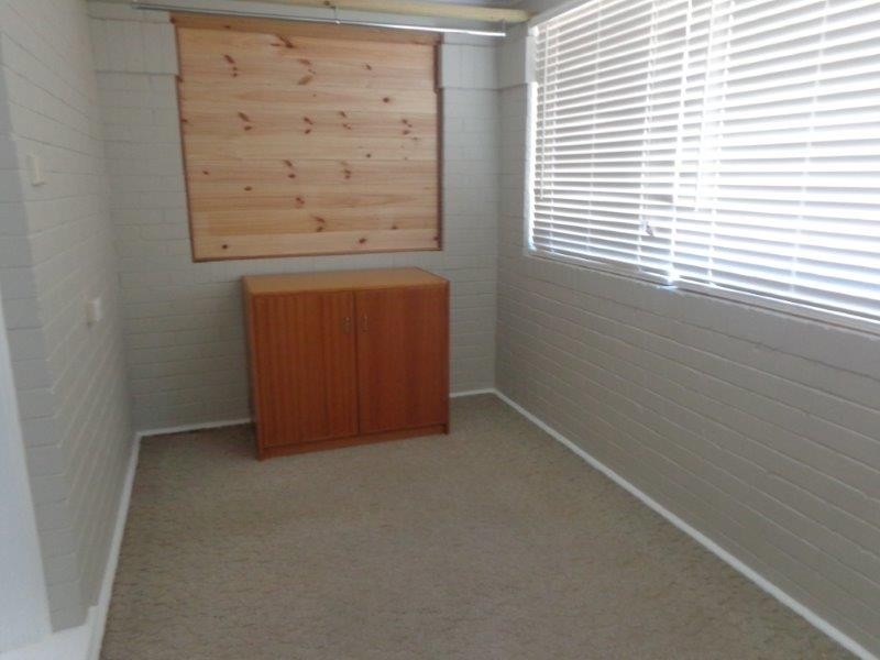 135 Carthage Street, Tamworth NSW 2340