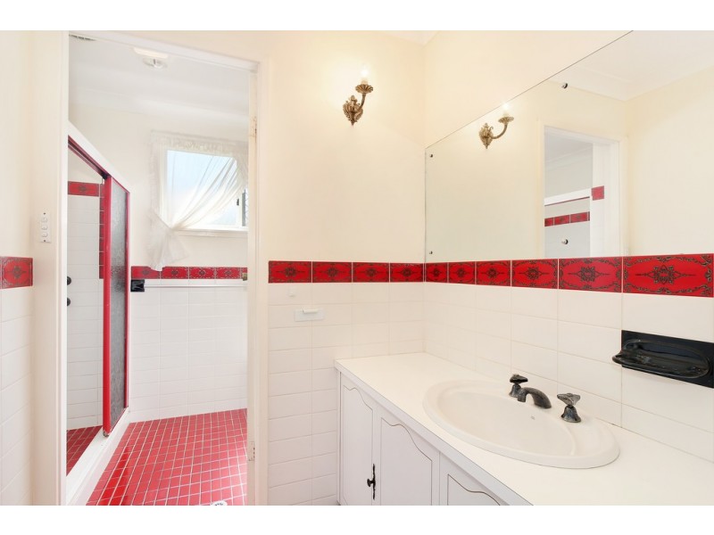 5 Barreng Street, Tamworth NSW 2340