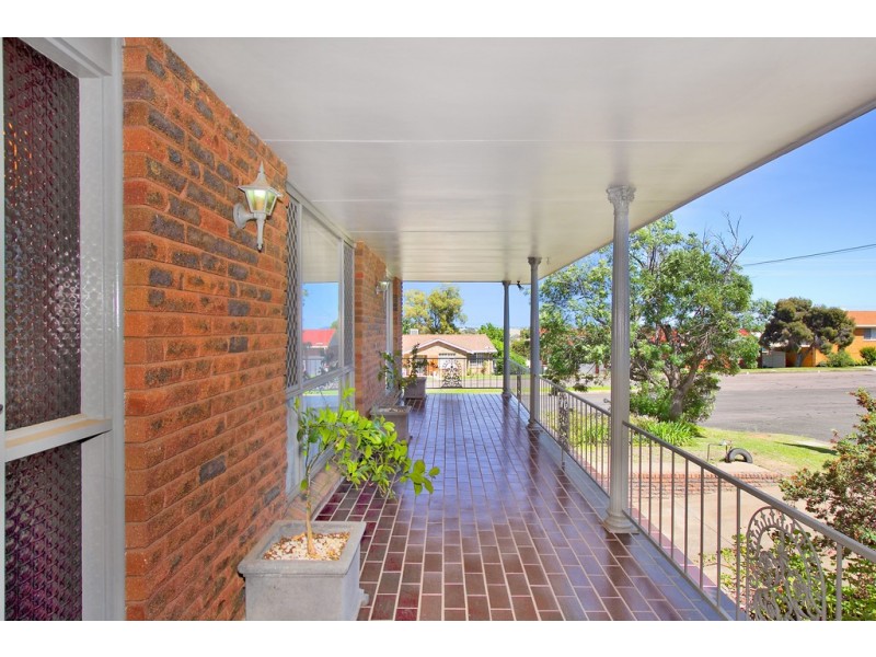 5 Barreng Street, Tamworth NSW 2340