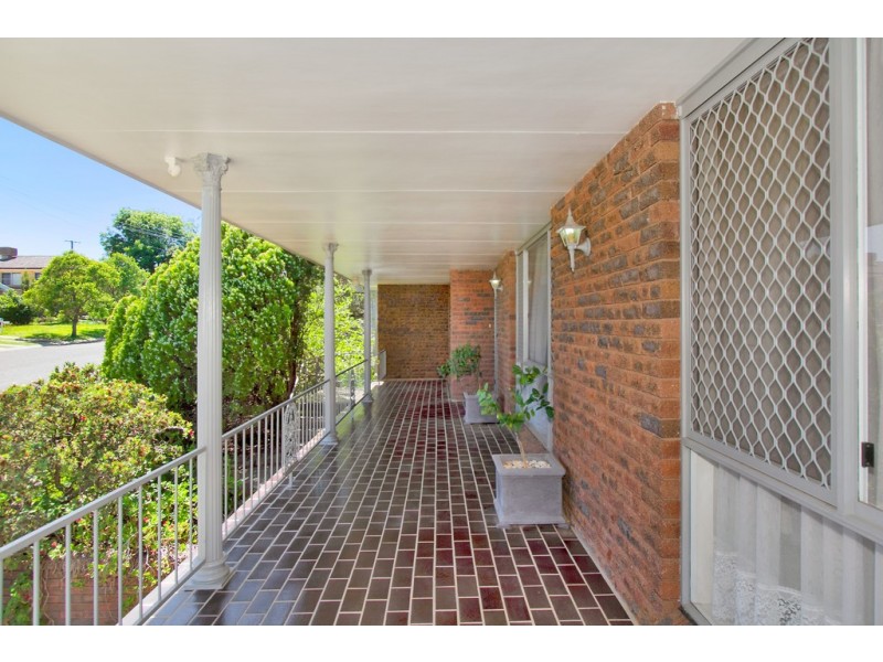 5 Barreng Street, Tamworth NSW 2340