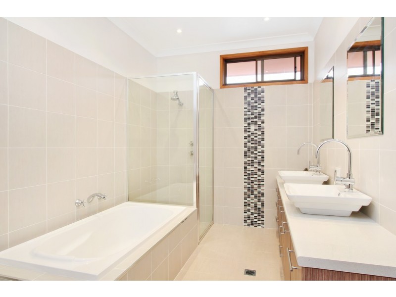 15 Prentice Avenue, Tamworth NSW 2340