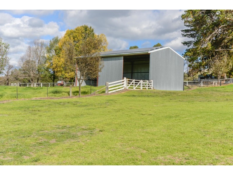 “Birralee” 219 Birralee Road, Bendemeer NSW 2355