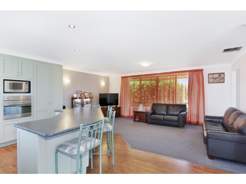 82 McRae Street, Tamworth NSW 2340