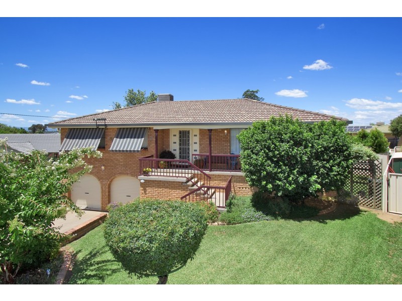 82 McRae Street, Tamworth NSW 2340