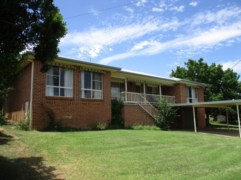 12 Gill Street, Nundle NSW 2340