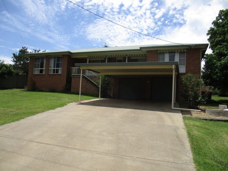 12 Gill Street, Nundle NSW 2340