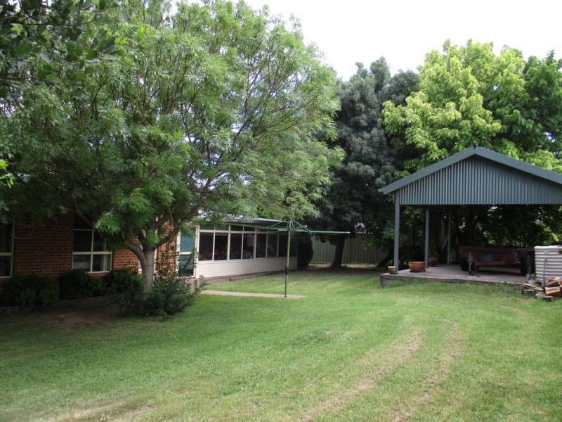 12 Gill Street, Nundle NSW 2340