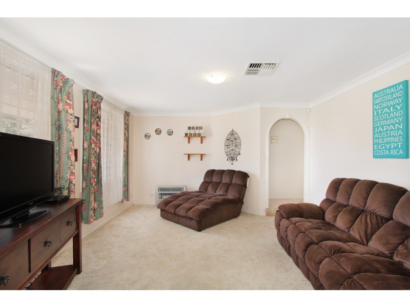 61 Anthony Road, Tamworth NSW 2340