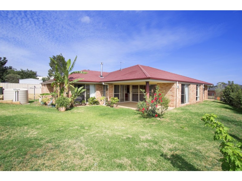 7 Penlee Road, Tamworth NSW 2340