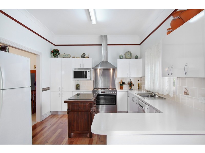 15 Carthage Street, Tamworth NSW 2340