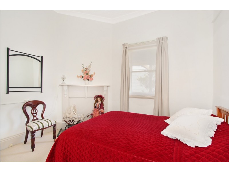 15 Carthage Street, Tamworth NSW 2340