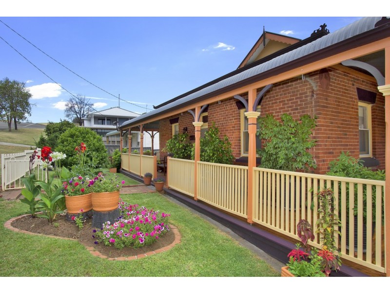 15 Carthage Street, Tamworth NSW 2340