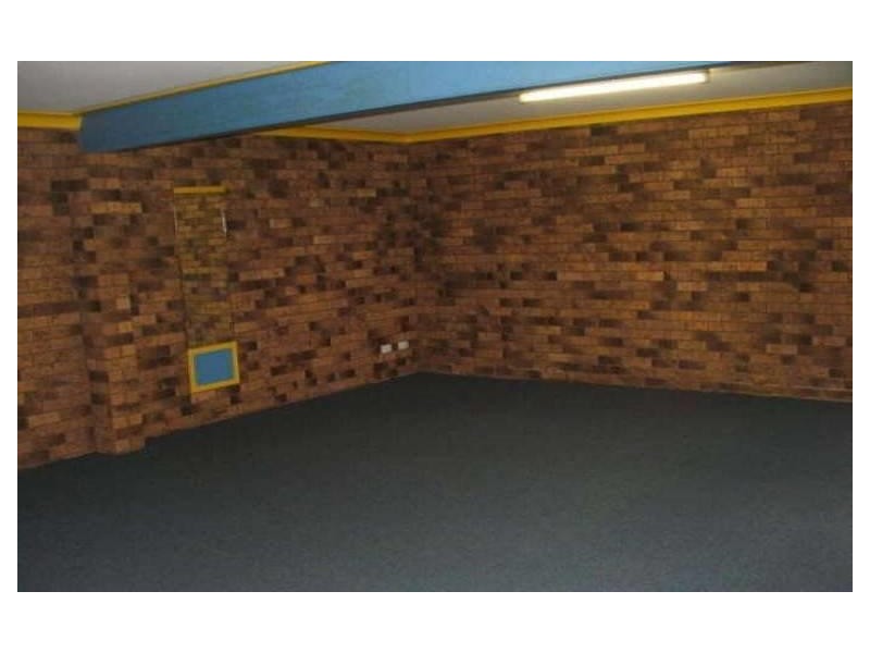 216 Carthage Street, Tamworth NSW 2340