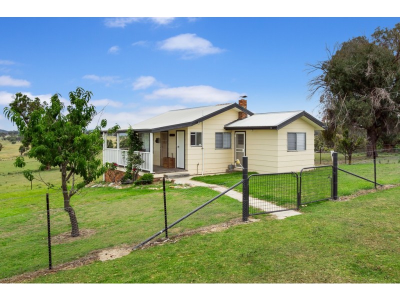 Belltana New England Highway, Bendemeer NSW 2355