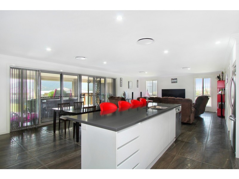 12 Orchid Drive, Kootingal NSW 2352