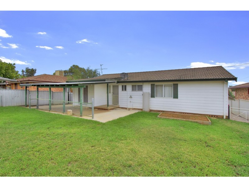 8 Wright Street, Tamworth NSW 2340