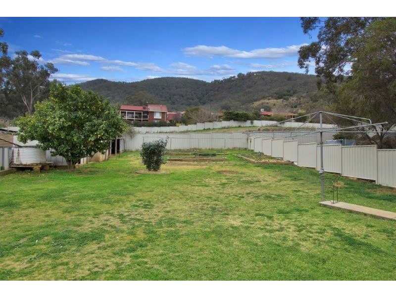 288 Armidale Road, Tamworth NSW 2340