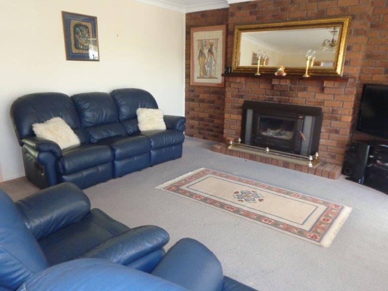 17 Peregrine Avenue, Tamworth NSW 2340