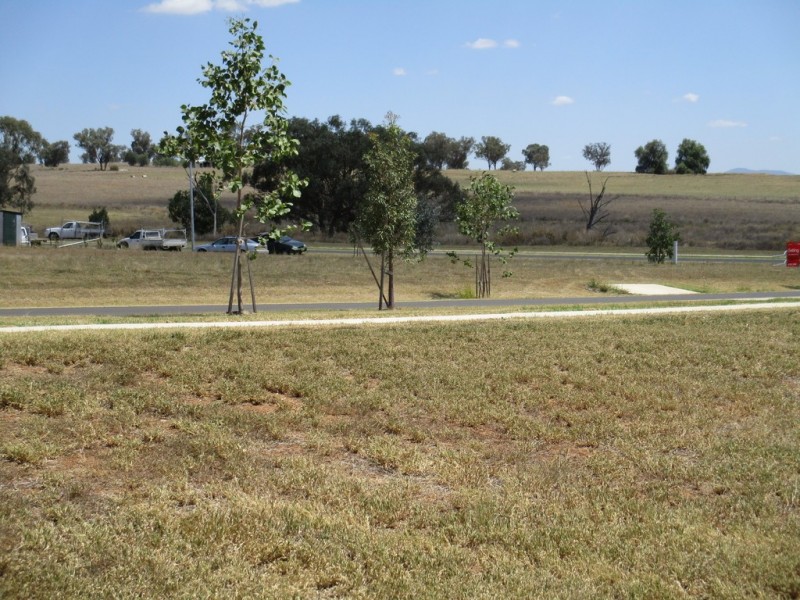 15 Jarrah Road, Tamworth NSW 2340