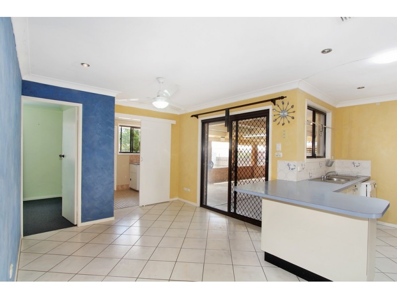 14 Osprey Way, Tamworth NSW 2340