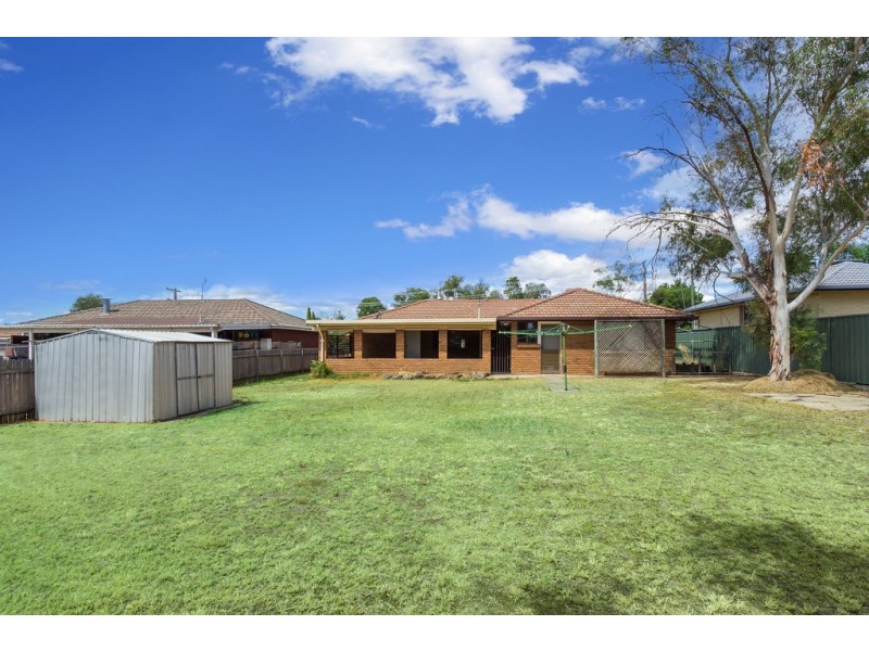 14 Osprey Way, Tamworth NSW 2340