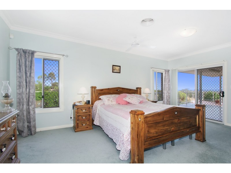 12 Lawrence Avenue, Tamworth NSW 2340