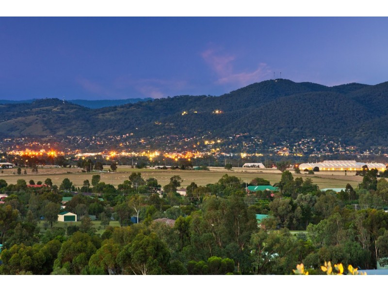 12 Lawrence Avenue, Tamworth NSW 2340