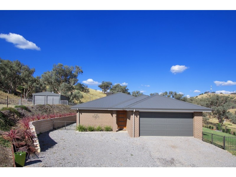 10 Bentwing Place, Tamworth NSW 2340